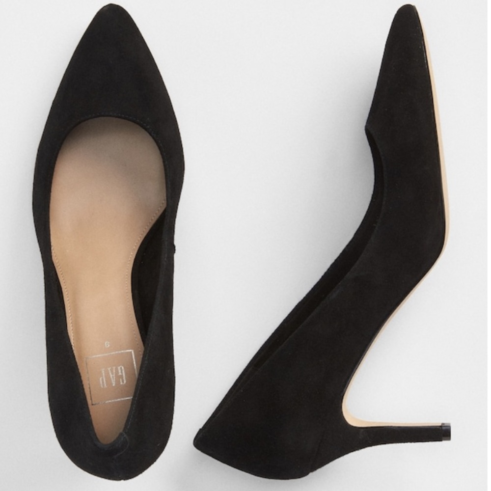 Gap - Classic Pumps in Suede